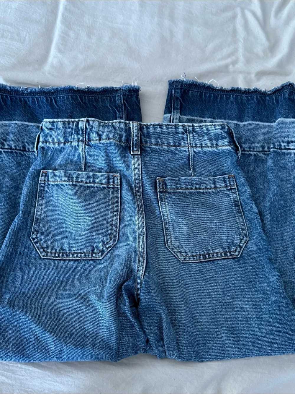 Gap Kids High Stride Wide Leg Jeans Girls Size 8 Button Fly Raw Hem Ankle